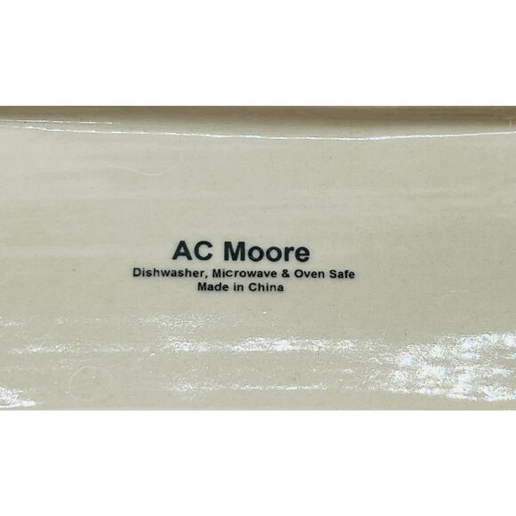 AC Moore Merry Christmas Small Ceramic Casserole Baker Nostalgic Holiday Kitchen - Picture 9 of 12